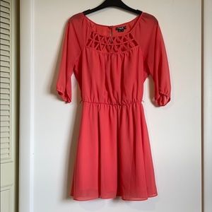 Mid sleeve dress, coral pink